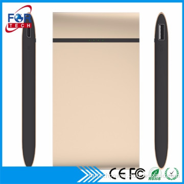 2017 Most Popular Phone Case Power Banks 5000mah with Super Lightweight & QC 2.0